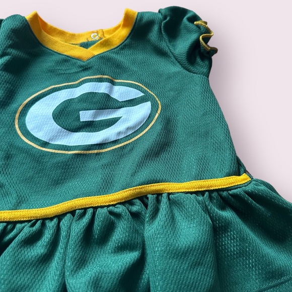Baby NFL Team Apparel Green Bay Packers Peplum Short Sleeve Top Size 12 Months - Picture 5 of 7